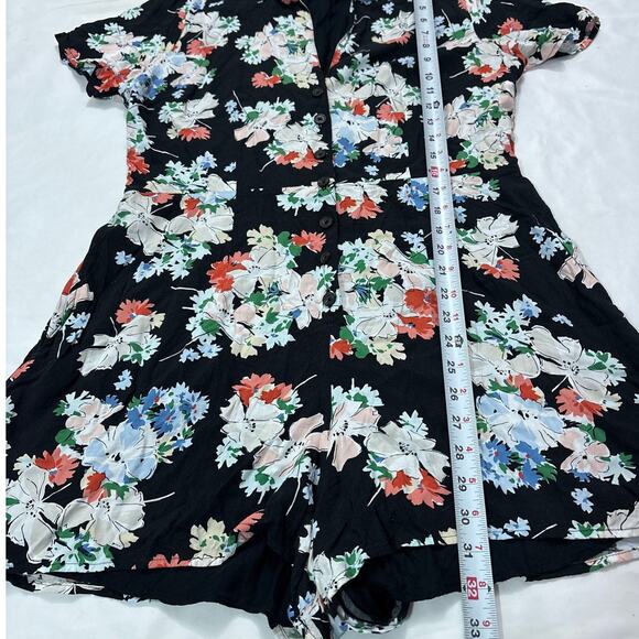 Abercrombie & Fitch Women’s Large Floral Romper Playful Romantic Dainty Fun - Picture 10 of 10